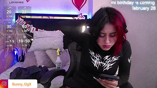 Bunny O online show from February 2026 11:34:02 PM