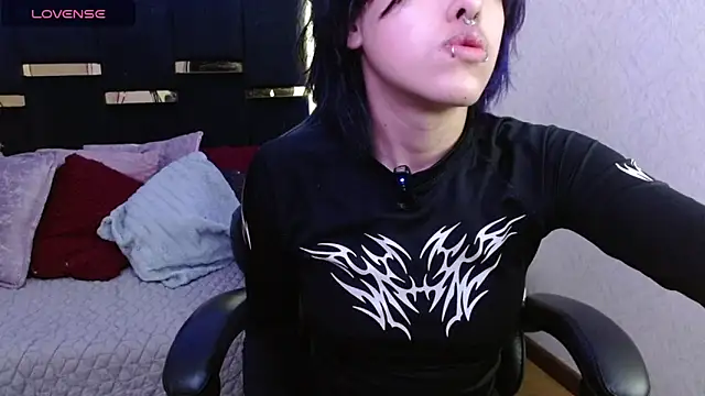 Bunny O online show from June 2026 12:32:01 AM