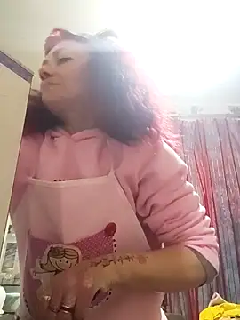 SweetLeila40 online show from May 2026 06:57:02 PM