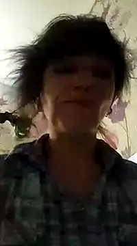 Snapshot of SweetLeila40 chatting on January 2025 07:04:02 PM SweetLeila40 online show from January 2025 07:04:02 PM