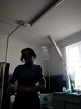 Snapshot of SweetLeila40 chatting on February 2025 12:49:02 PM SweetLeila40 online show from February 2025 12:49:02 PM