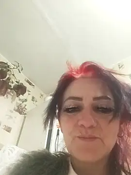 SweetLeila40 online show from April 2026 06:44:02 PM