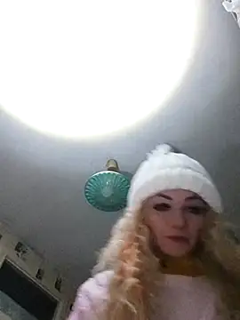 SweetLeila40 online show from January 2026 06:00:01 PM