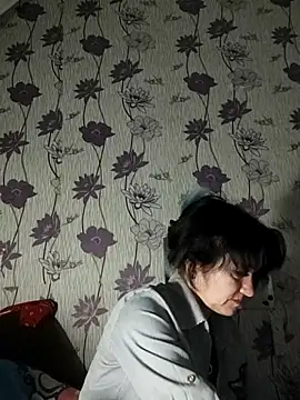 Snapshot of SweetLeila40 chatting on March 2025 07:21:02 PM SweetLeila40 online show from March 2025 07:21:02 PM