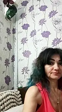 Snapshot of SweetLeila40 chatting on February 2025 02:28:01 AM SweetLeila40 online show from February 2025 02:28:01 AM