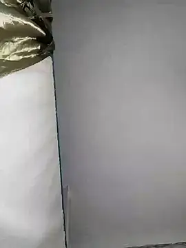 Snapshot of SweetLeila40 chatting on March 2025 03:02:02 AM SweetLeila40 online show from March 2025 03:02:02 AM