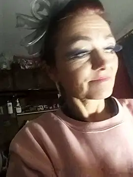 SweetLeila40 online show from January 2026 06:34:01 PM