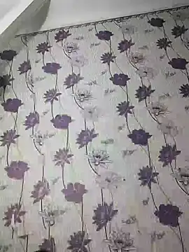 Snapshot of SweetLeila40 chatting on February 2025 09:22:01 PM SweetLeila40 online show from February 2025 09:22:01 PM