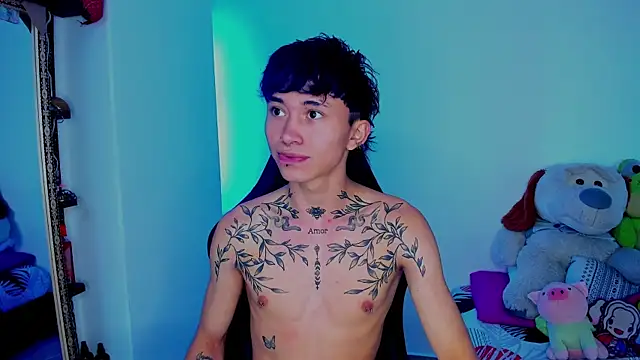 juniior 2311  online show from November 2025 07:17:01 PM