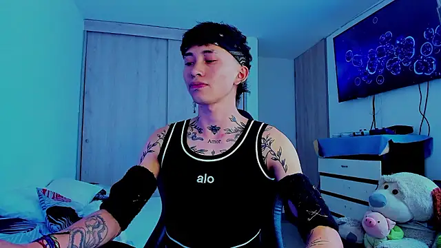 juniior 2311  online show from February 2026 08:03:02 PM