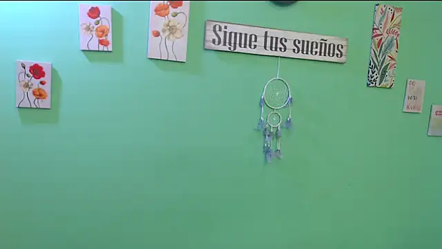 evaleribigtits18 online show from February 2026 03:01:02 PM