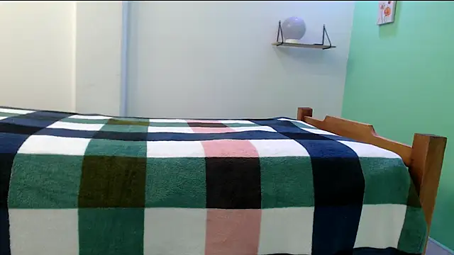 evaleribigtits18 online show from February 2026 02:02:01 AM