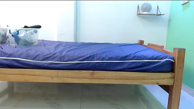 evaleribigtits18 online show from March 2026 02:28:02 AM