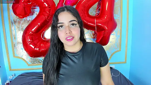 melaniecooperr online show from February 2026 04:45:02 AM