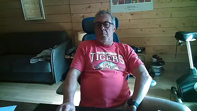 Snapshot of lelohop chatting on October 2025 11:51:02 AM lelohop online show from October 2025 11:51:02 AM