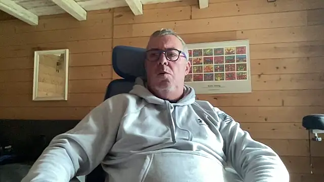 lelohop online show from November 2025 10:58:02 AM