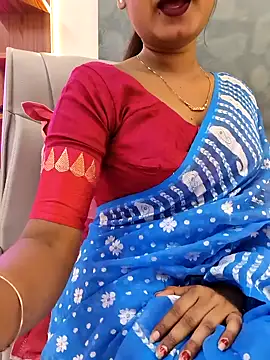 yhona darling online show from May 2026 11:51:01 AM