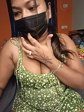 Snapshot of Hot_Urvi chatting on May 2026 04:59:01 PM Hot Urvi online show from May 2026 04:59:01 PM