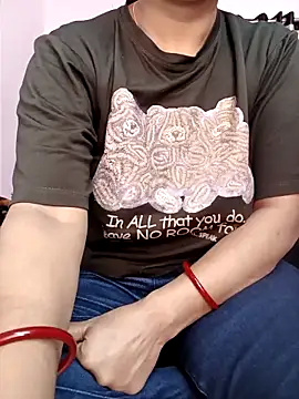 MUMTAJ-1 online show from November 2025 01:37:02 AM