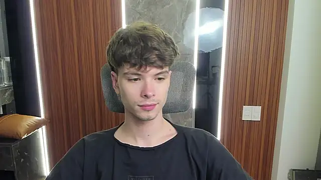 calvin love you online show from April 2026 05:08:02 PM