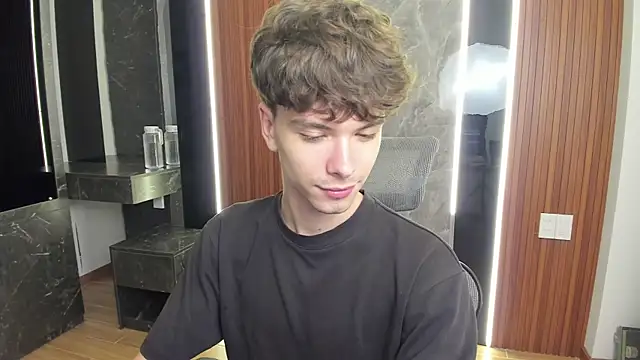 calvin love you online show from March 2026 05:14:01 PM