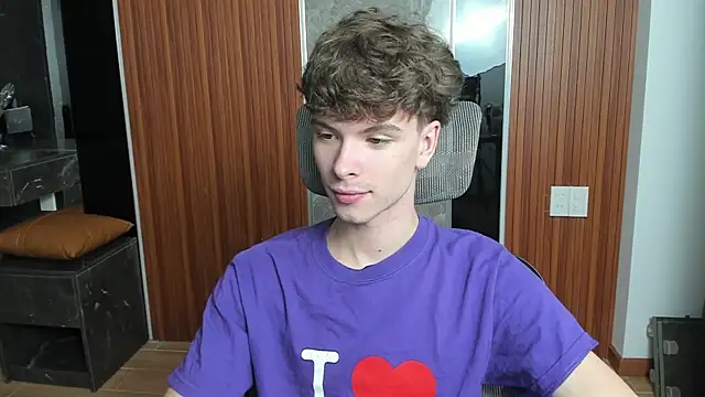 calvin love you online show from April 2026 05:14:01 PM