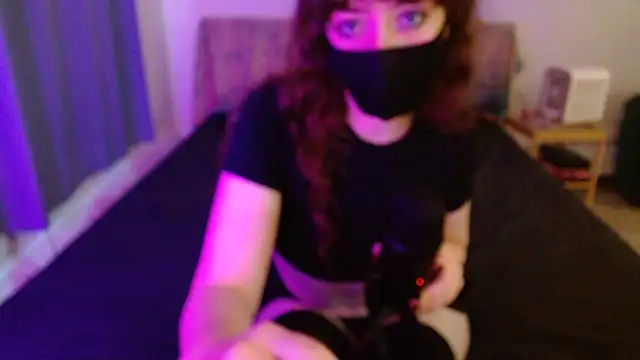 Snapshot of gothgirleden chatting on July 2026 07:36:02 PM gothgirleden online show from July 2026 07:36:02 PM