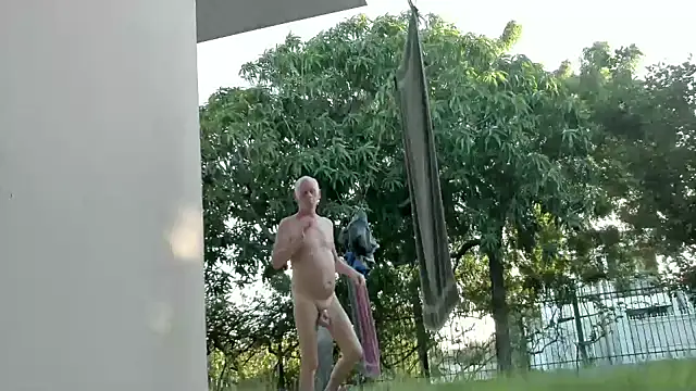 Snapshot of smalldick7cm chatting on December 2024 09:42:02 PM smalldick7cm online show from December 2024 09:42:02 PM