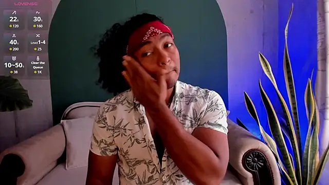 Snapshot of noah_jones__ chatting on November 2025 04:51:02 PM noah jones online show from November 2025 04:51:02 PM