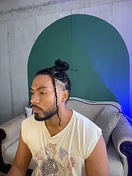 noah jones   online show from February 2026 04:39:02 PM