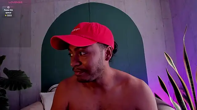 Snapshot of noah_jones__ chatting on November 2025 03:34:02 PM noah jones online show from November 2025 03:34:02 PM