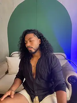 noah jones   online show from February 2026 03:43:01 PM