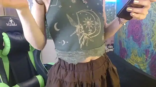 BurningVenus12 online show from April 2026 12:24:01 AM