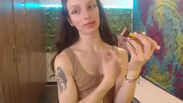 BurningVenus12 online show from October 2025 06:25:01 AM