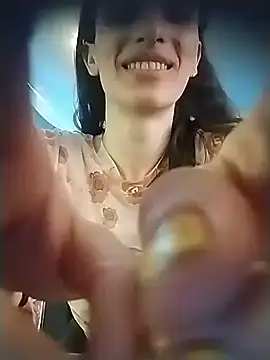 BurningVenus12 online show from December 2025 10:39:01 AM