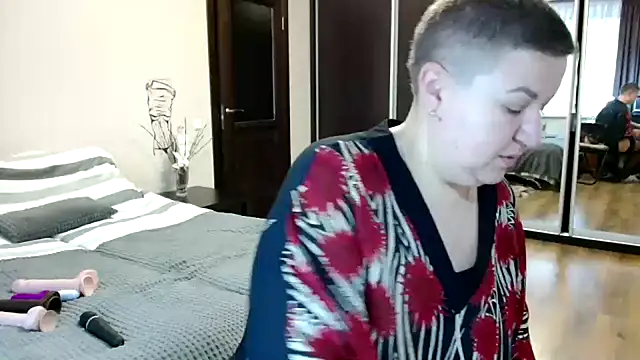 Annet1912 online show from December 2025 09:25:02 AM