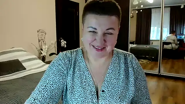 Annet1912 online show from December 2025 10:28:02 AM