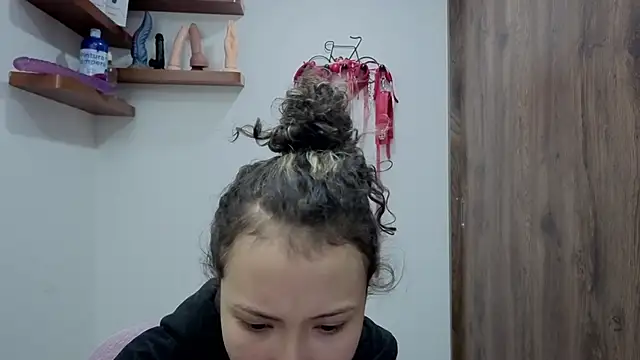 avans 15 online show from November 2025 11:16:02 PM