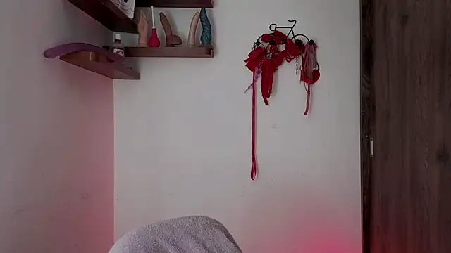 avans 15 online show from November 2025 09:04:01 PM