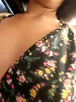 BlairSamy online show from November 2025 06:55:01 PM