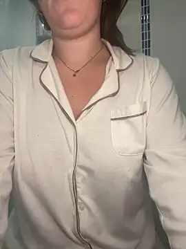 Snapshot of lilylush24 chatting on February 2025 05:51:01 AM lilylush24 online show from February 2025 05:51:01 AM