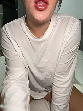 Snapshot of lilylush24 chatting on March 2025 11:22:02 AM lilylush24 online show from March 2025 11:22:02 AM