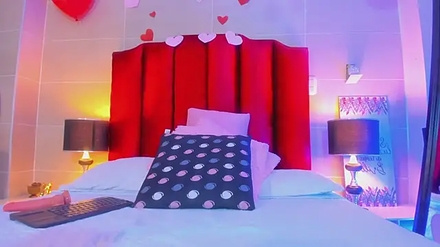 isabella montez online show from February 2025 03:08:01 PM