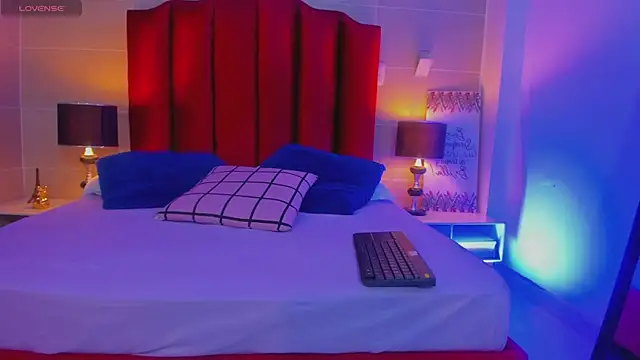 isabella montez online show from March 2025 12:06:02 PM