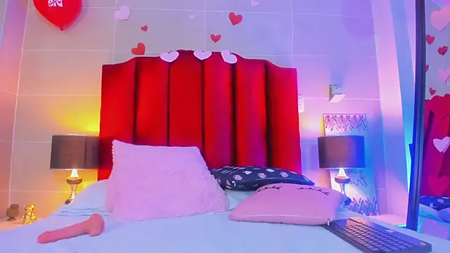 isabella montez online show from February 2025 03:09:01 PM