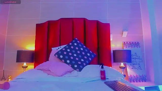 isabella montez online show from March 2025 06:05:02 PM