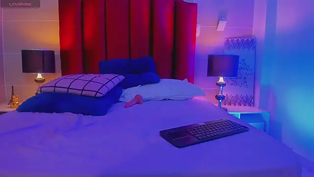 isabella montez online show from March 2025 06:11:02 PM