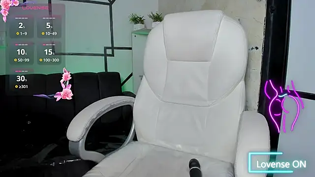 PaigeJayden online show from March 2025 03:02:02 AM