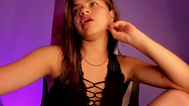 PaigeJayden online show from April 2026 02:13:02 AM