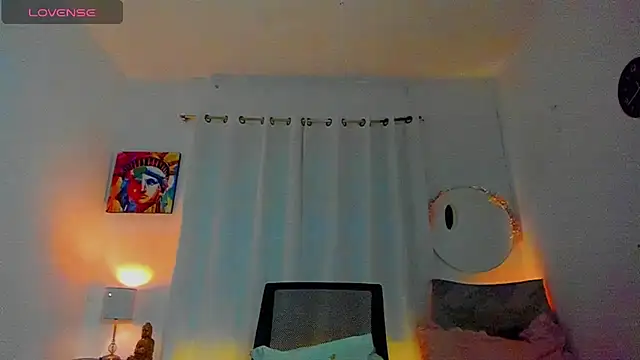 Sophie sweett19 online show from May 2026 01:44:01 AM